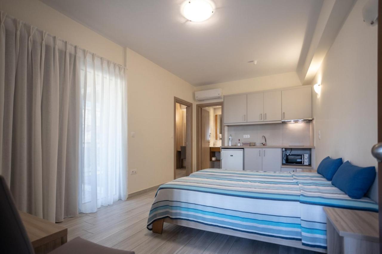 Ilian Beach & Apartments Rethymno  Exterior photo