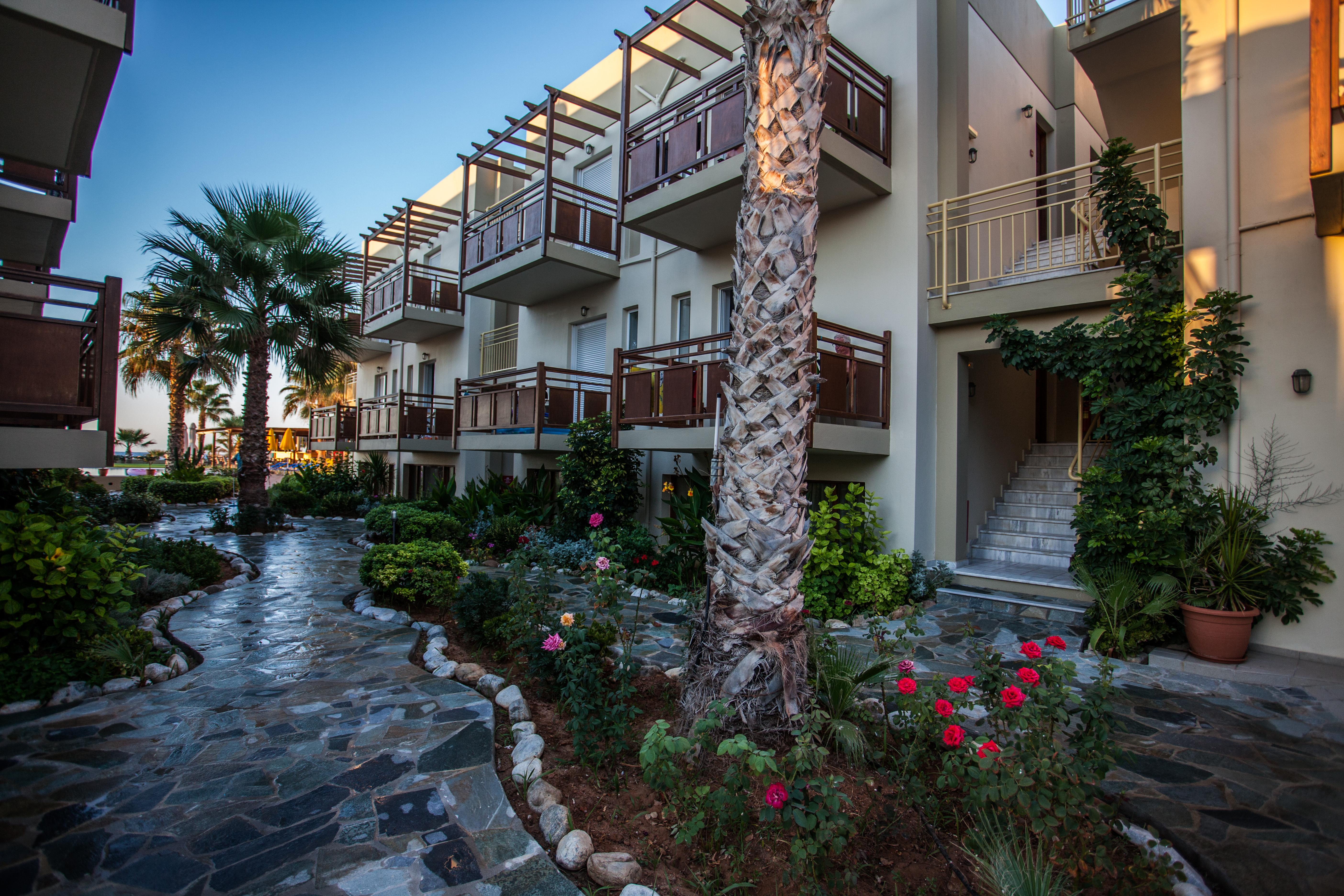 Ilian Beach & Apartments Rethymno  Exterior photo