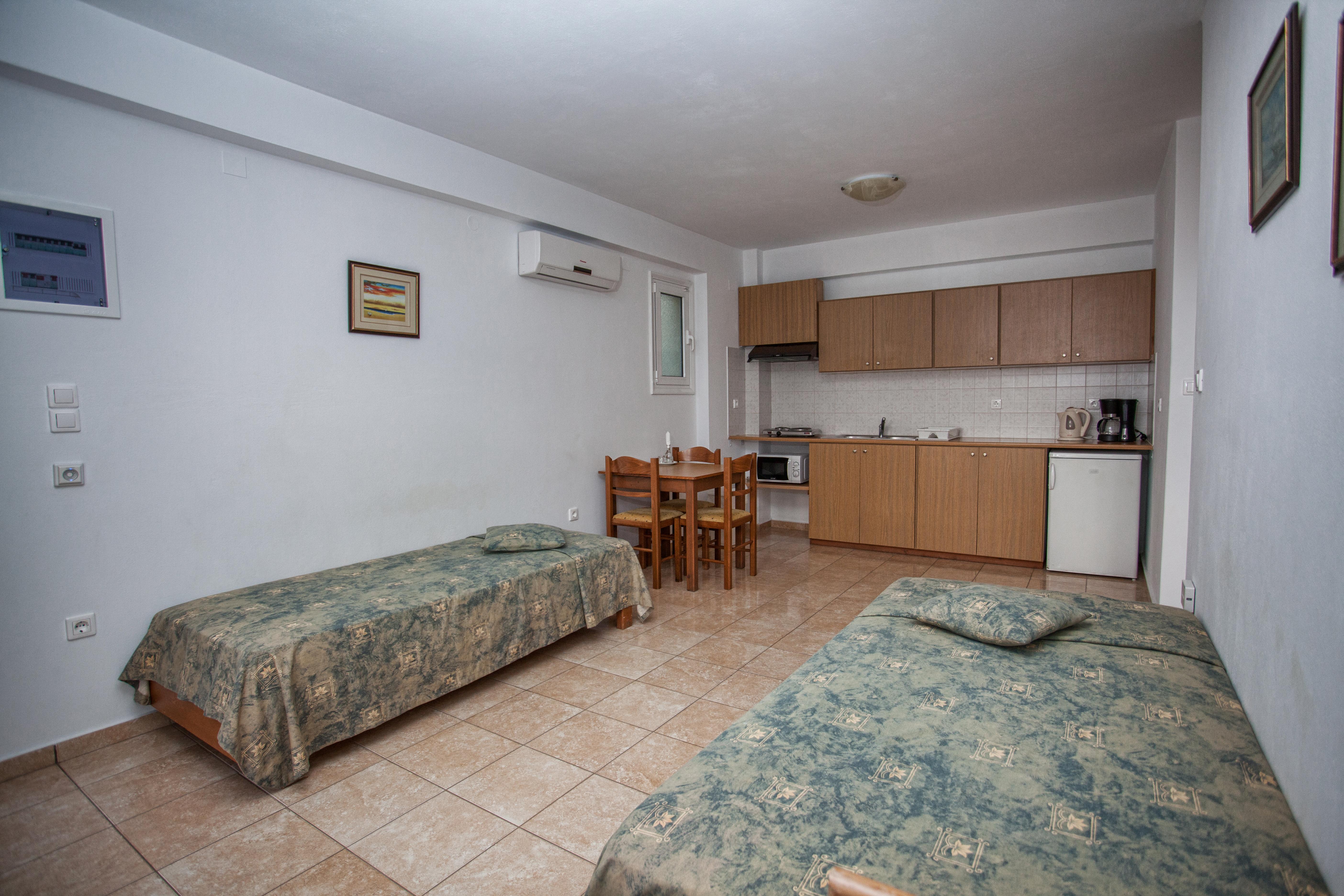 Ilian Beach & Apartments Rethymno  Exterior photo
