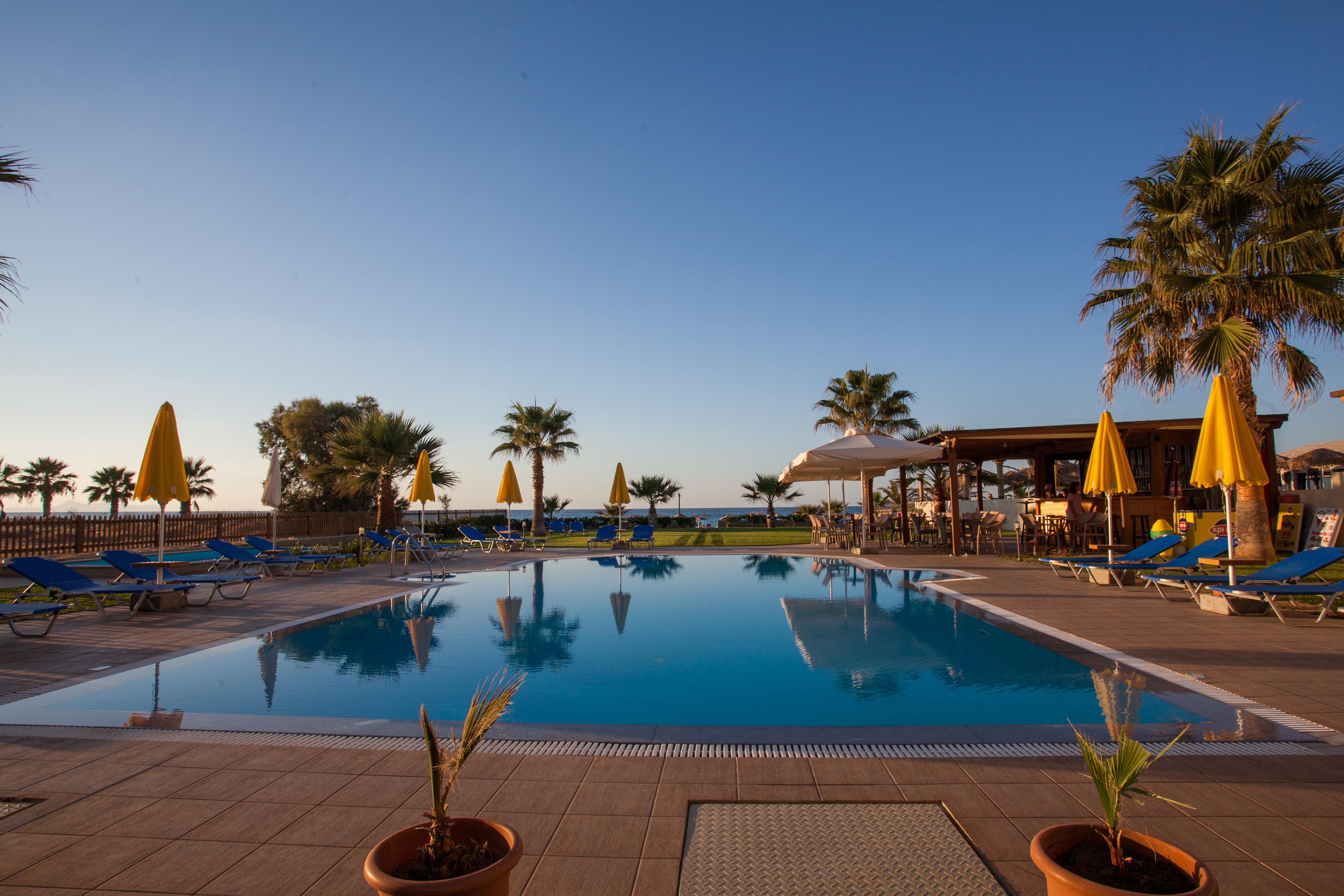 Ilian Beach & Apartments Rethymno  Exterior photo