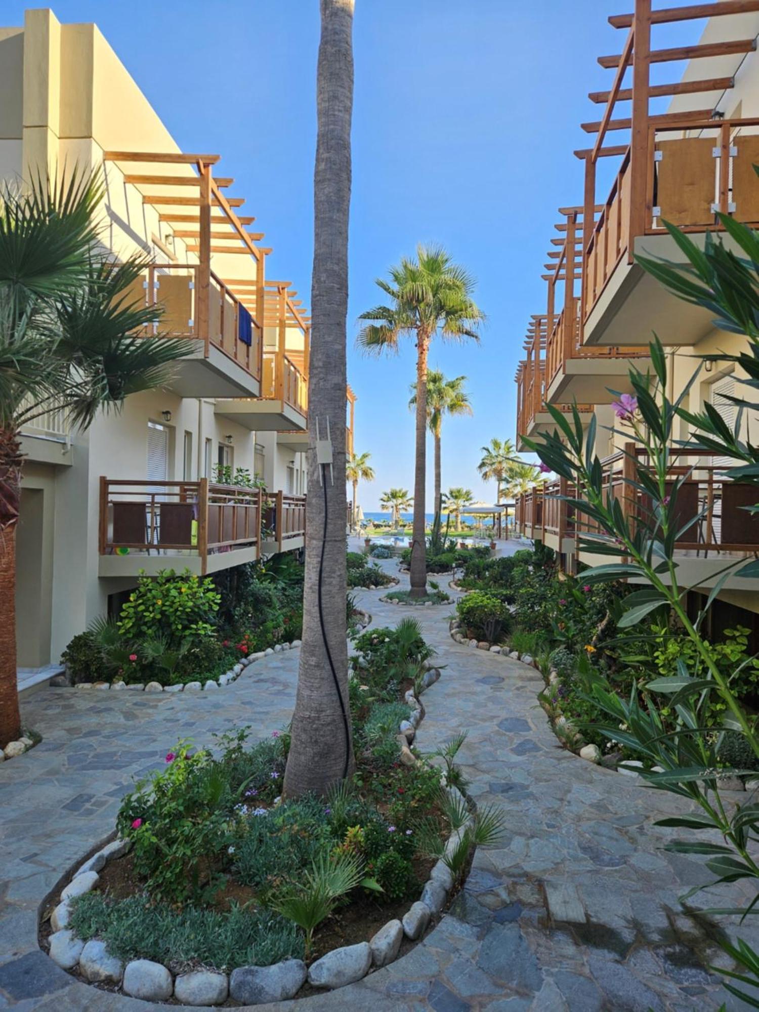 Ilian Beach & Apartments Rethymno  Exterior photo